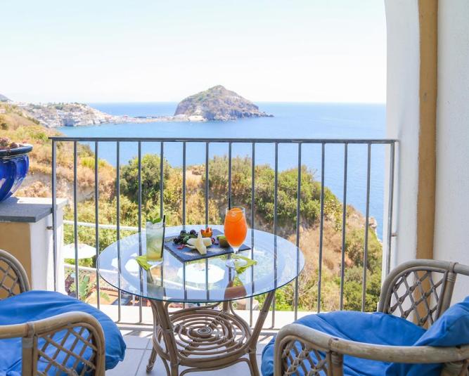 3-star hotel on the Island of Ischia